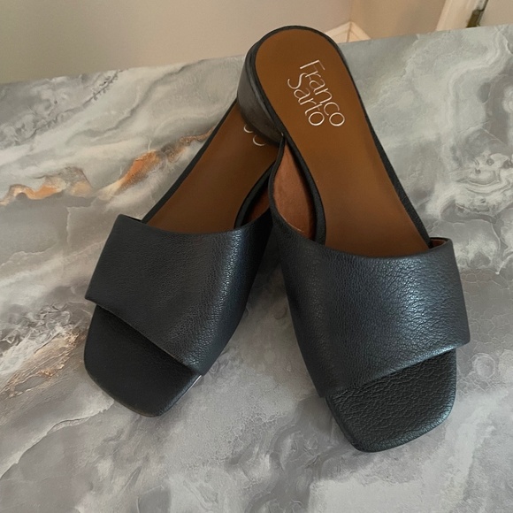 Franco Sarto slides - Picture 1 of 3